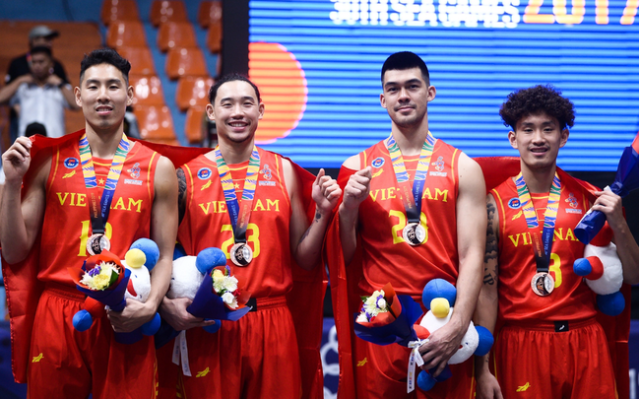 SEA Games 31 là một thành công vang dội của đội tuyển bóng rổ nữ Việt Nam, cả về mặt thành tích lẫn sự yêu mến của NHM